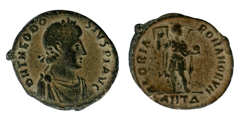 Римская Империя 392-395 года. Император Феодосий I. Фоллис GLORIA ROMANORVM