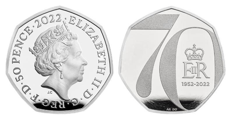 Великобритания 50 пенсов, 2022 год. Елизавета II. 70 лет правления. 5-й портрет